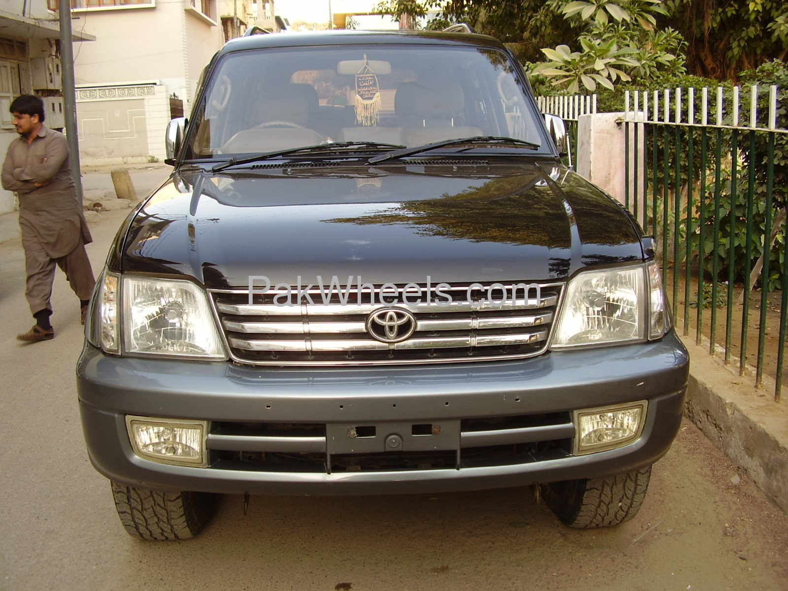 toyota prado 2002 for sale in karachi #6