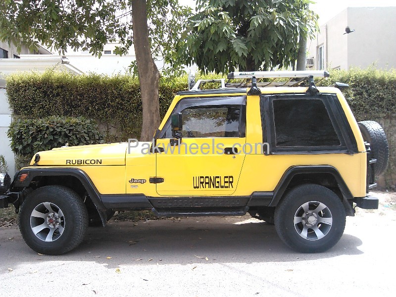 2005 Accessory jeep wrangler