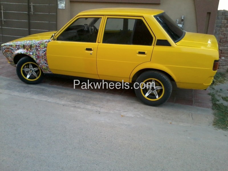 Toyota corolla 1980 for sale in lahore