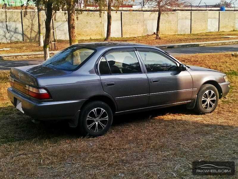 used toyota corolla for sale under 2000 #2