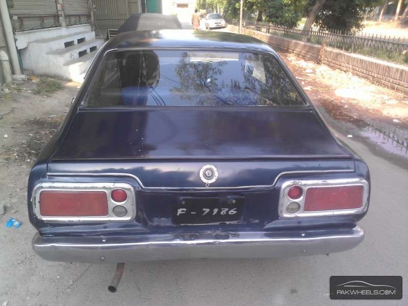 1976 toyota corolla for sale in lahore #2