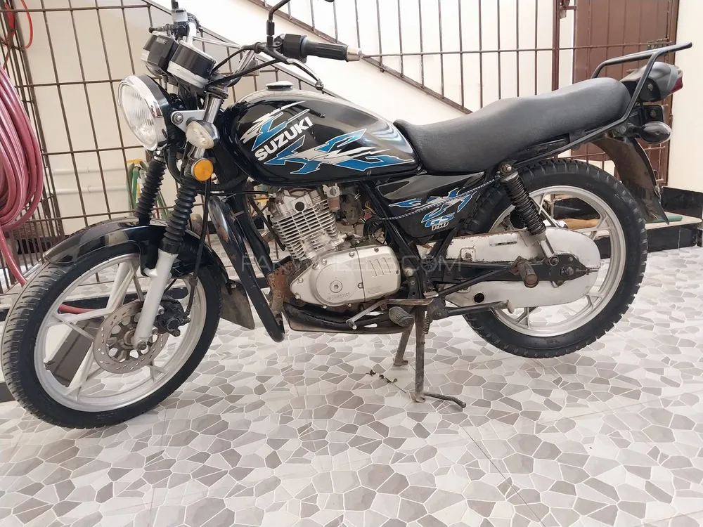 Used Suzuki GS 150 SE 2017 Bike For Sale In Karachi 459125 PakWheels