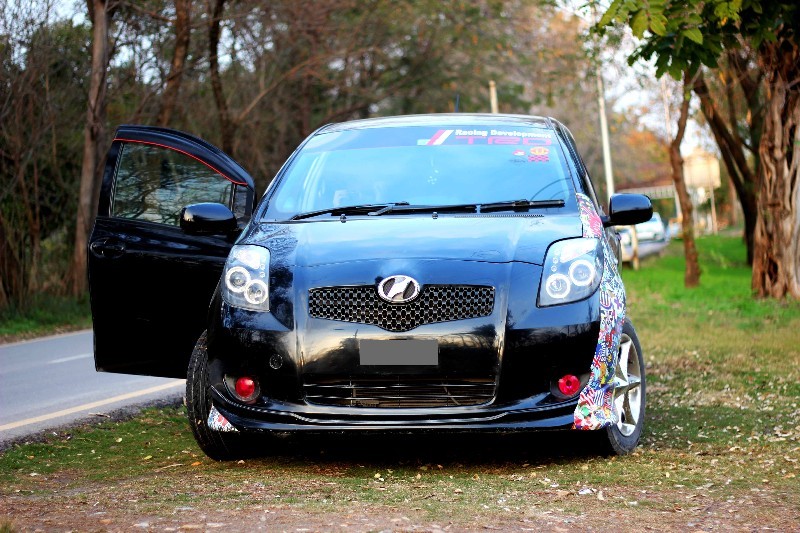 toyota vitz 2005 price in karachi #3