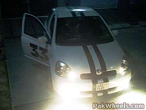 Toyota Vitz - 2002