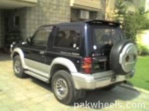مٹسوبیشی پجیرو - 1997