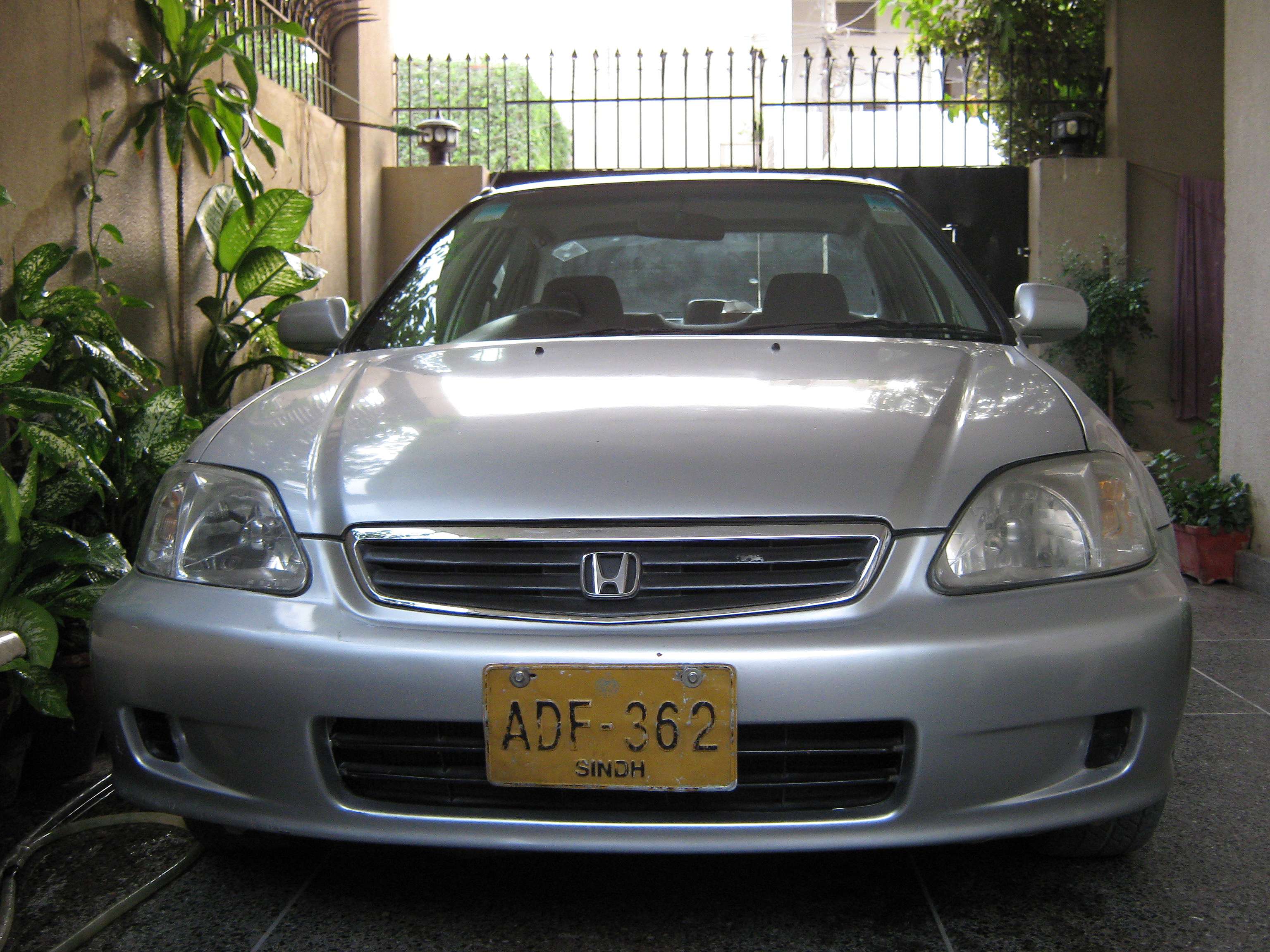 Honda Civic - 2001 EXi Automatic Image-1