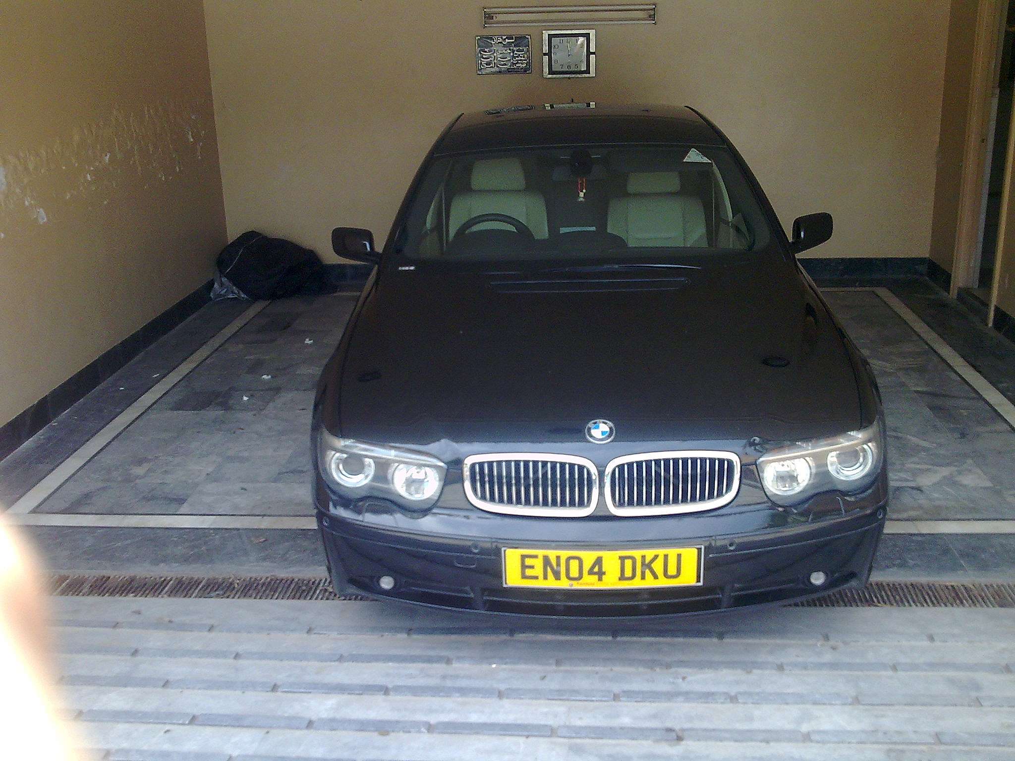 BMW 7 Series - 2004 bm Image-1
