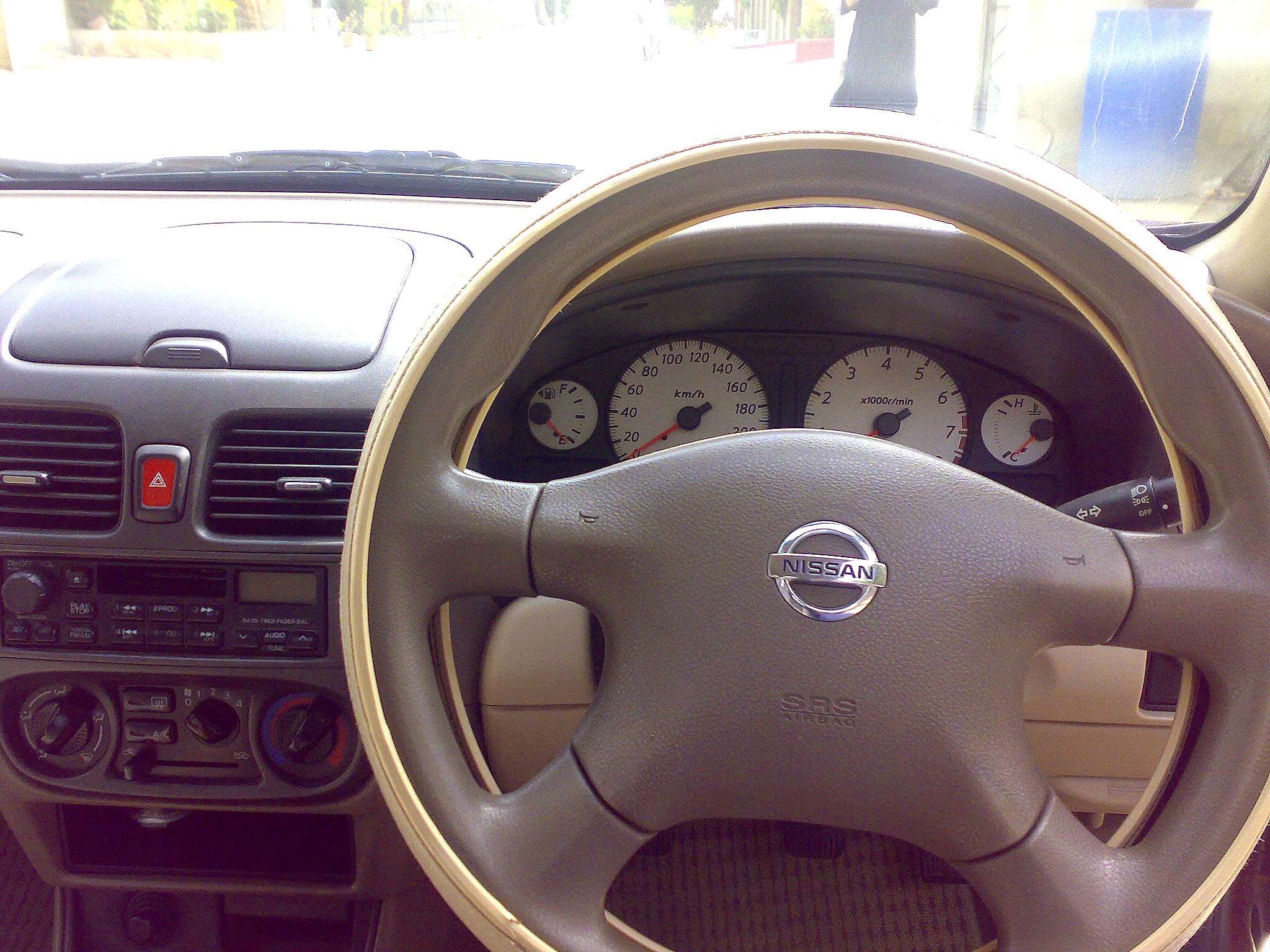 نسان سنی - 2005 Nissan نسان سنی - 2005 Nissan Image-7