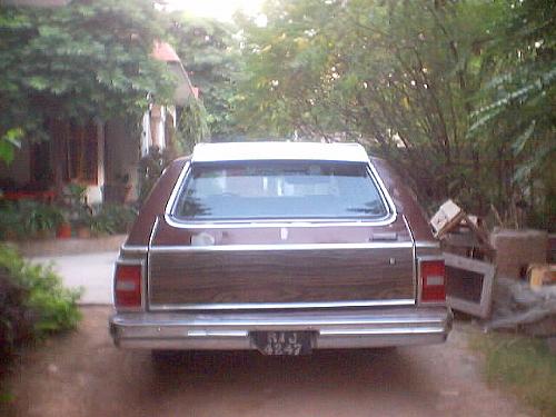 Chevrolet Caprice - 1977 Heavy Chevy Image-1