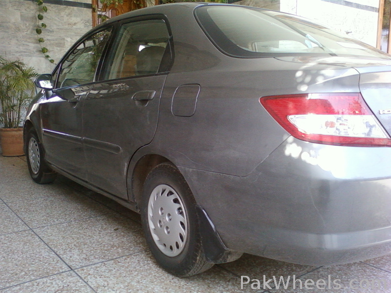 Honda City - 2005 Honda Honda City - 2005 Honda Image-3