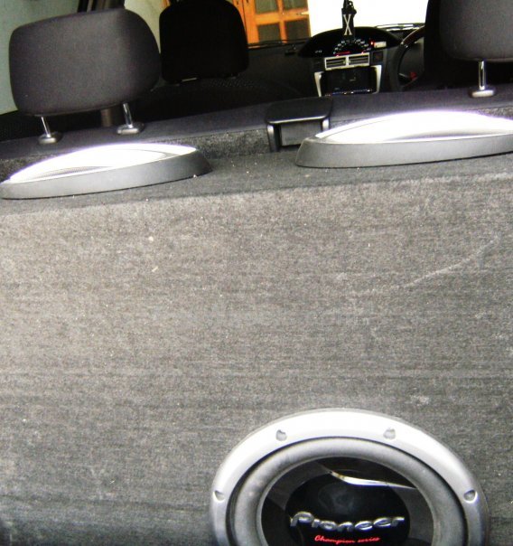 Toyota Vitz - 2005 YARIS Toyota Vitz - 2005 YARIS Image-2