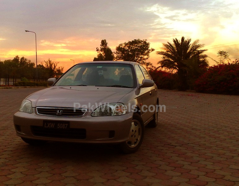 Honda Civic - 2000 None Image-1
