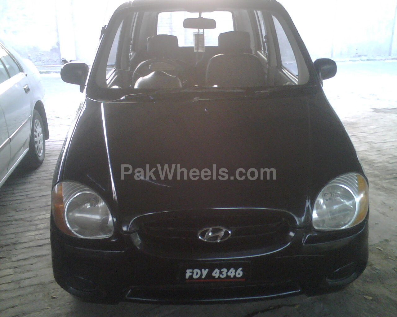 Hyundai Santro - 2001 Imran 0300 6603533 Image-1
