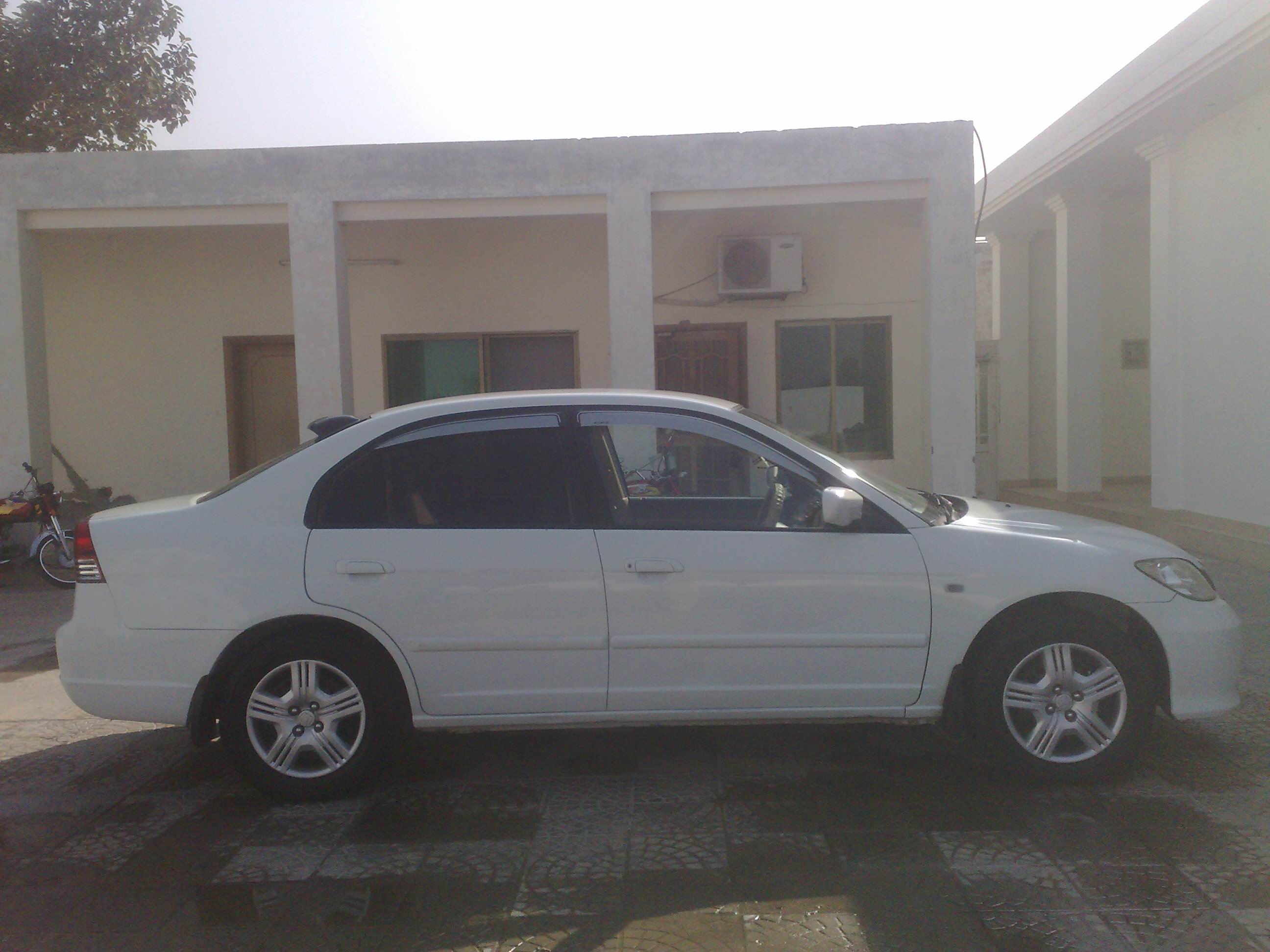 Honda Civic - 2005 Brother Car Honda Civic - 2005 Brother Car Image-3