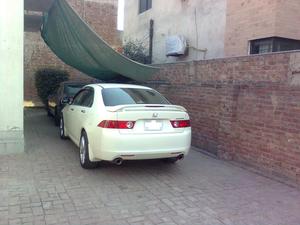Honda Accord - 2004