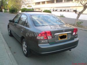 ہونڈا سوک - 2001