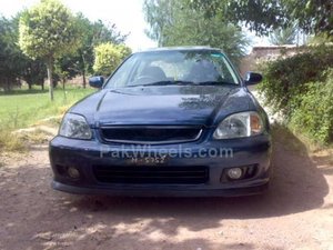 ہونڈا سوک - 2000
