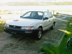 Toyota Corolla - 2001