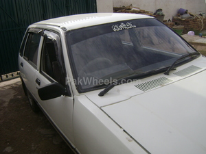 سوزوکی خیبر - 1990