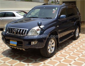 Toyota Land Cruiser - 2004