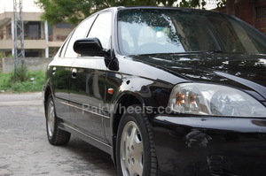 ہونڈا سوک - 1999