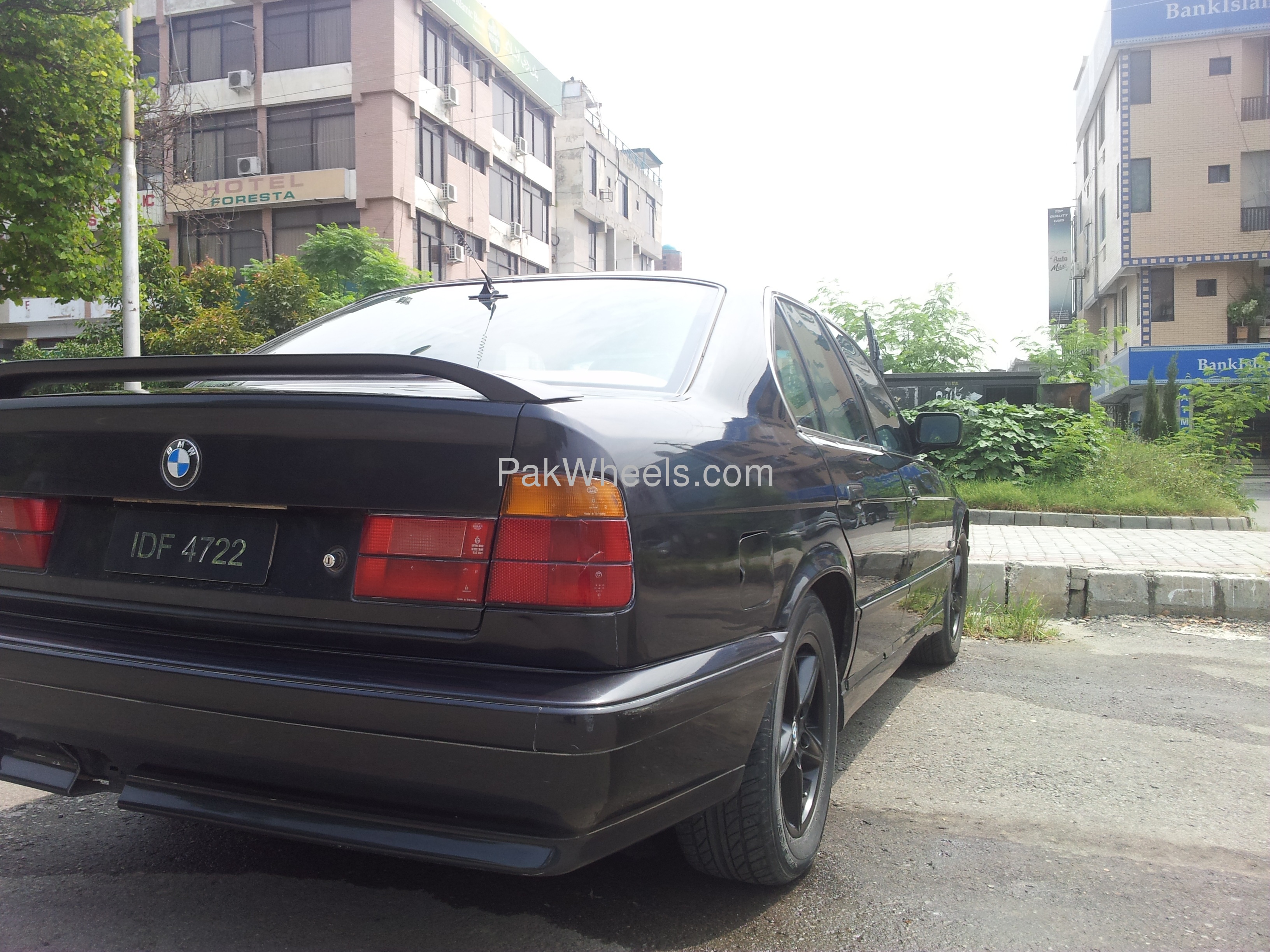 BMW 5 Series 1989 for Sale in Lahore Image-1