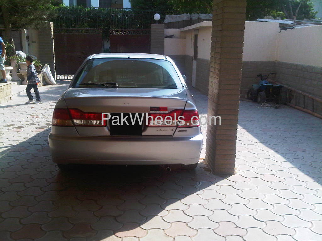 Honda Accord 2001 for Sale in Karachi Image-1
