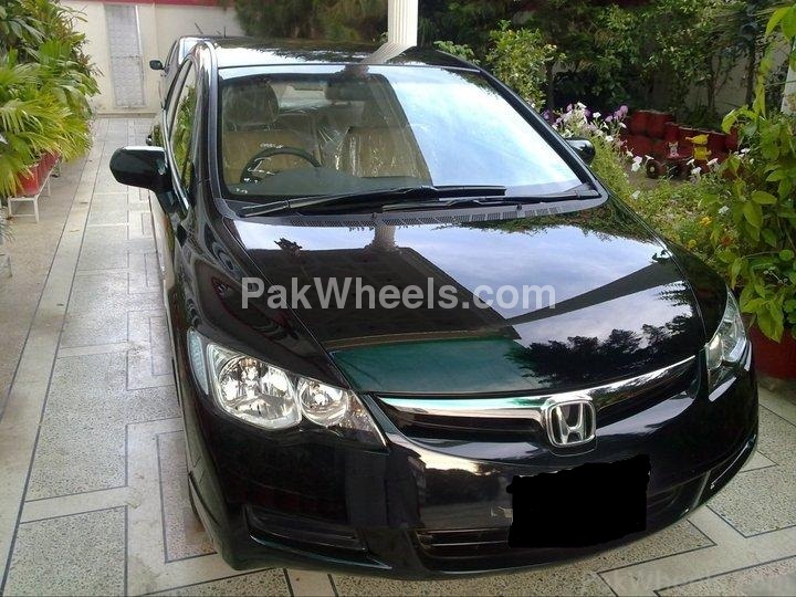 Honda Civic 2010 for Sale in Lahore Image-1