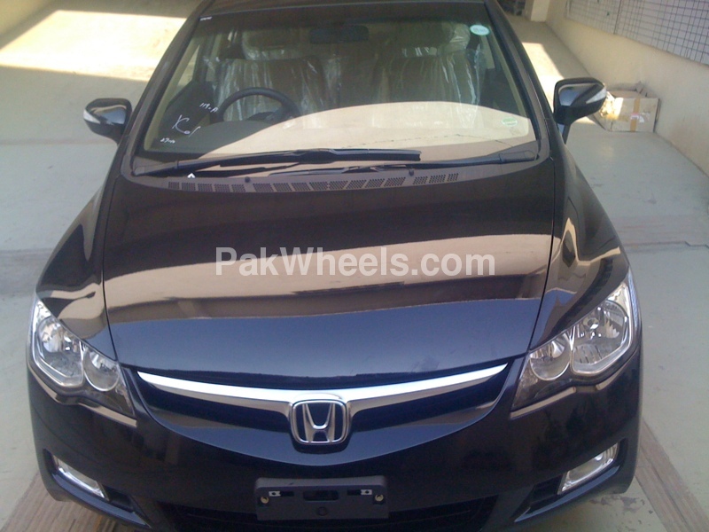 Honda Civic 2010 for Sale in Karachi Image-1