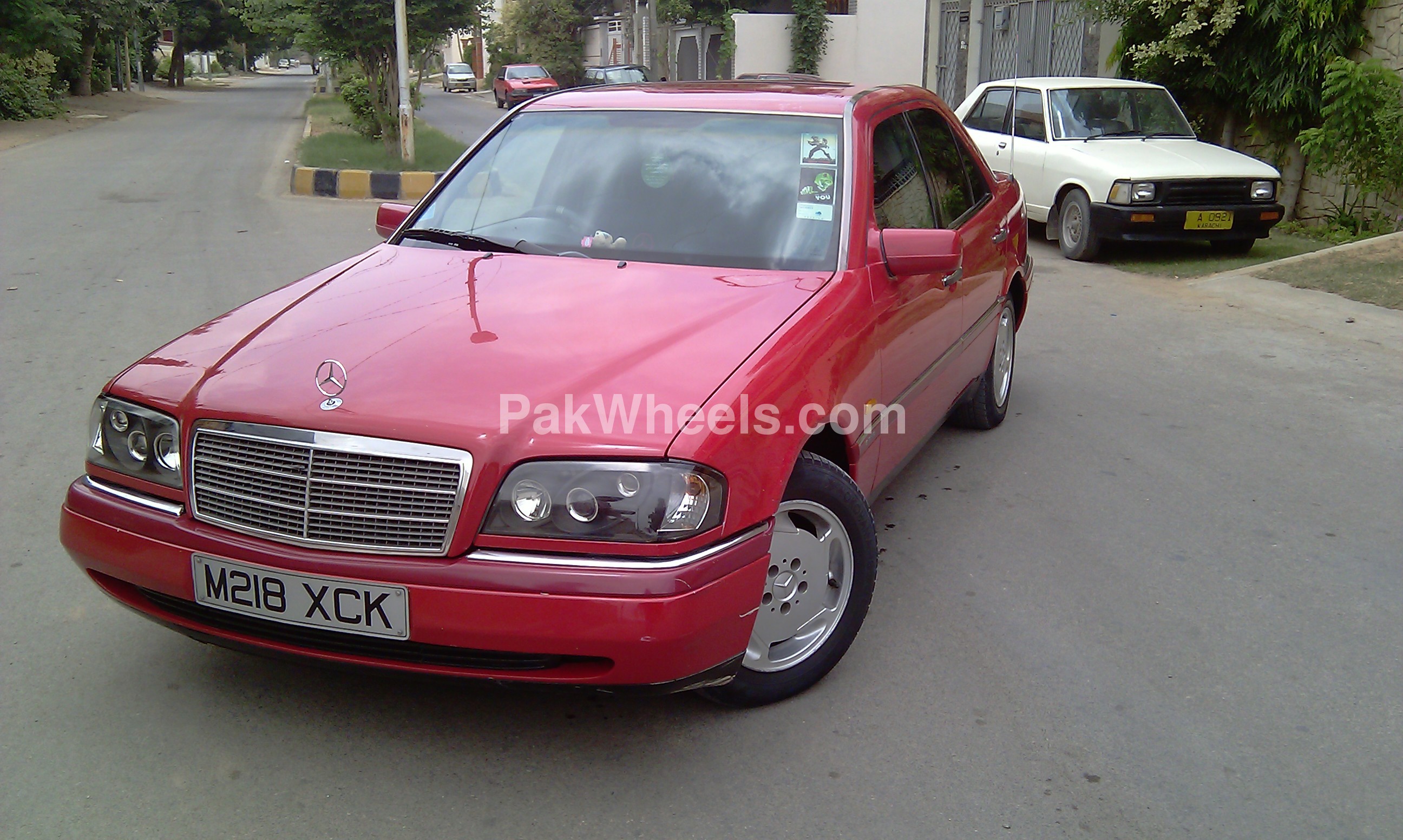Mercedes Benz C Class 1995 for Sale in Lahore Image-1