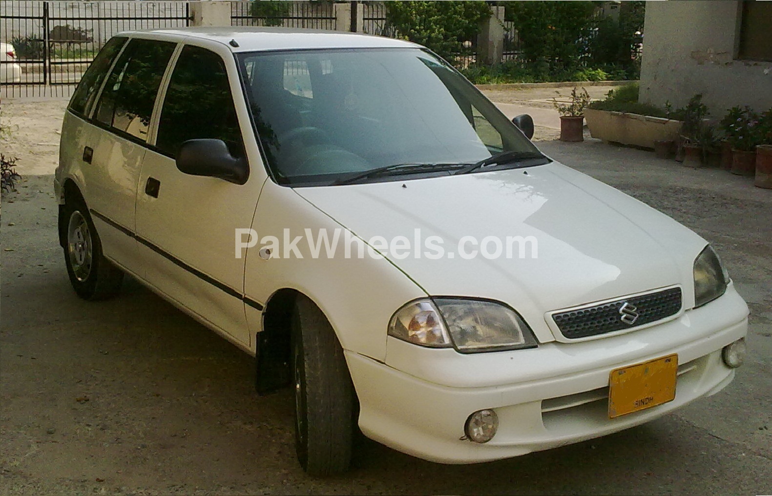 Suzuki Cultus 2003 for Sale in Peshawar Image-1