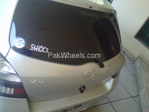 Toyota Vitz - 2005