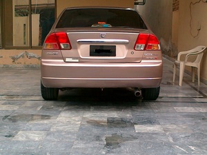 ہونڈا سوک - 2003