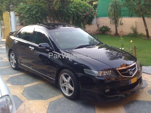 Honda Accord - 2003