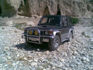 مٹسوبیشی پجیرو - 1998