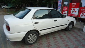 Suzuki Baleno - 2005