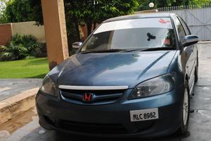 ہونڈا سوک - 2005