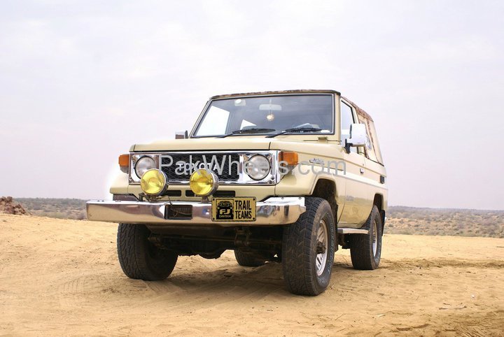 Toyota Land Cruiser - 1987 JAAN Khoso Toyota Land Cruiser - 1987 JAAN Khoso Image-3