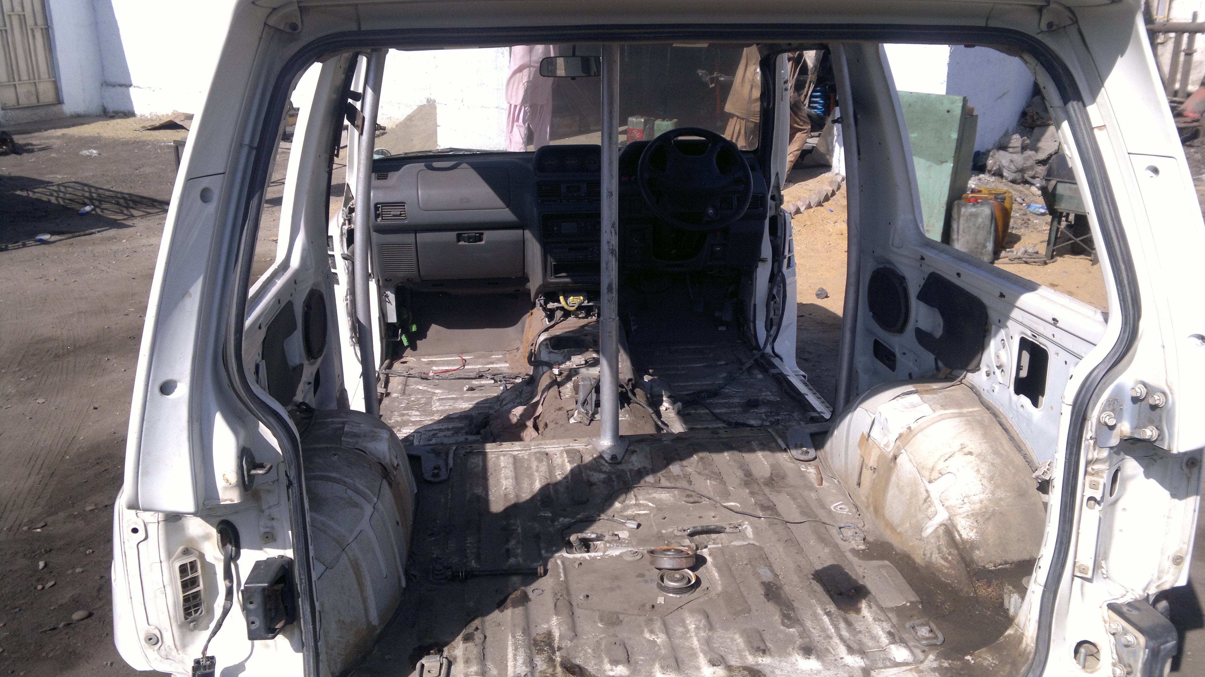 Mitsubishi Pajero - 1996 asif Mitsubishi Pajero - 1996 asif Image-3