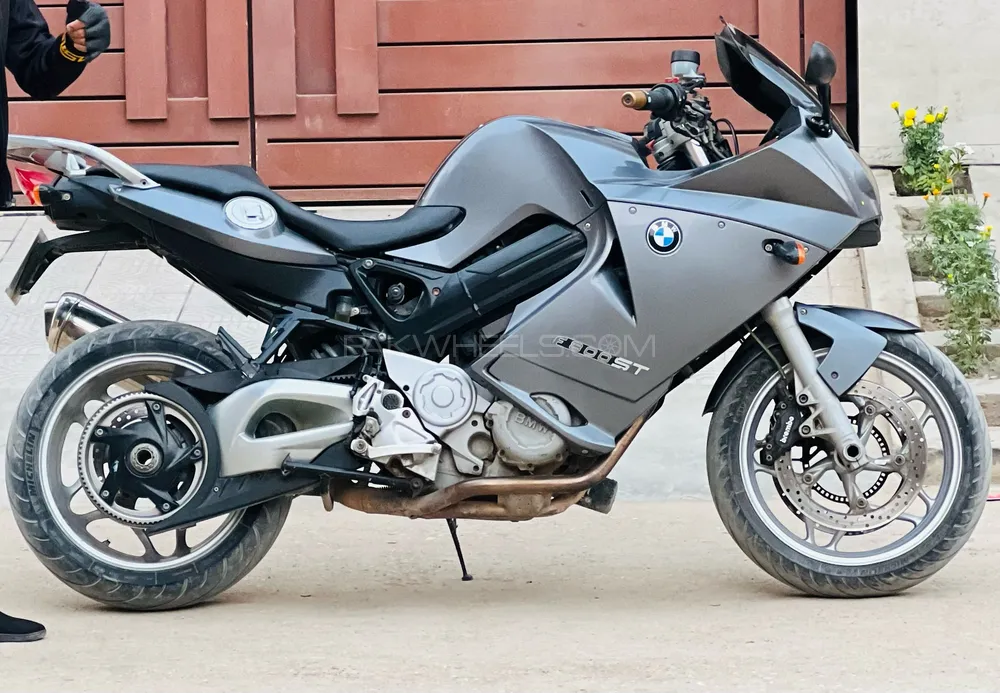 BMW F 800 ST 2010 for Sale Image-1