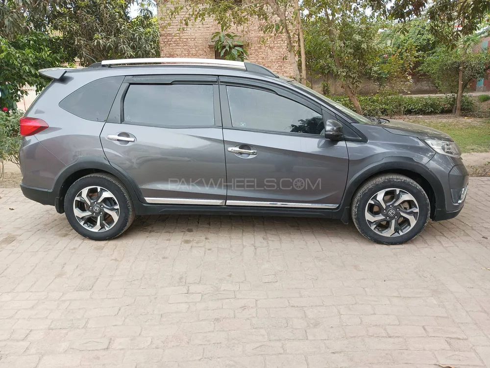 Honda BR-V 2018 for Sale in Khanewal Image-1
