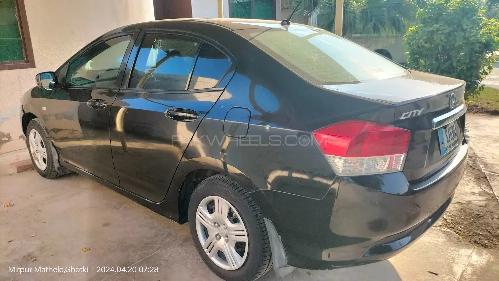 Honda City 2010 for Sale in Mirpur mathelo Image-1