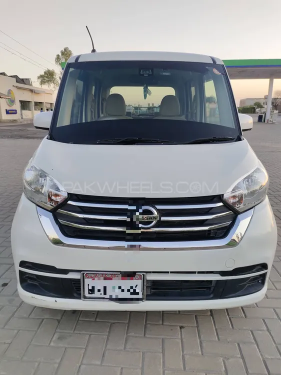 Nissan Roox 2022 for Sale in Jhang Image-1