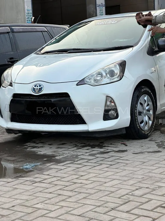 Toyota Aqua 2012 for sale in Peshawar