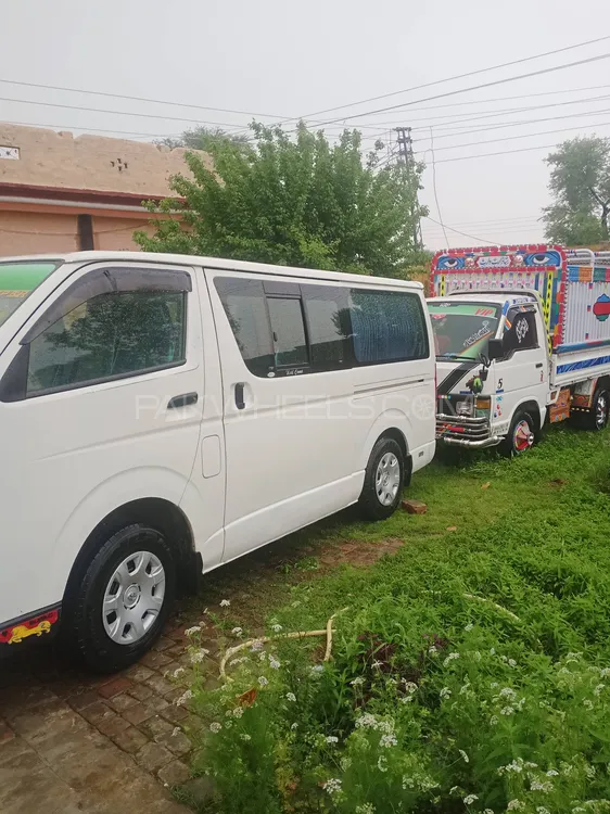 Toyota Hiace 2009 for Sale in Chakwal Image-1