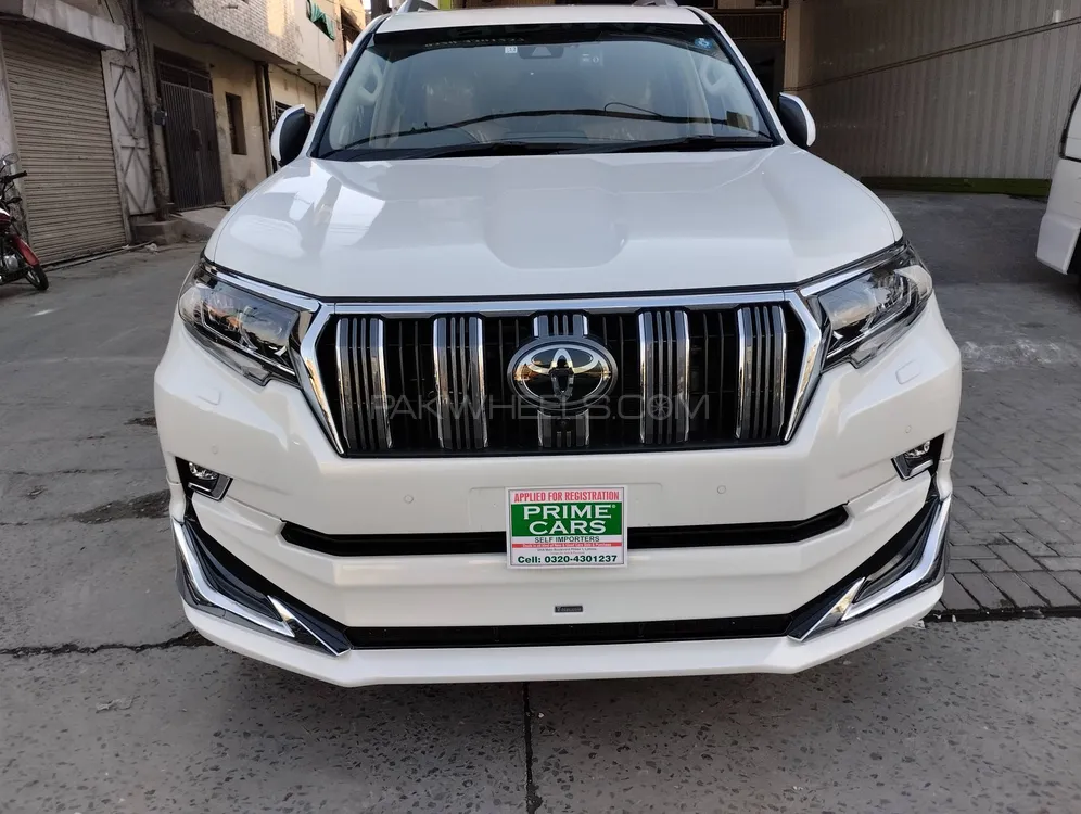 Toyota Land Cruiser 2019 for sale in Lahore