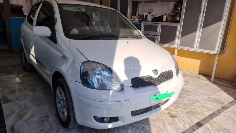 Toyota Vitz 2003 for sale in Kohat