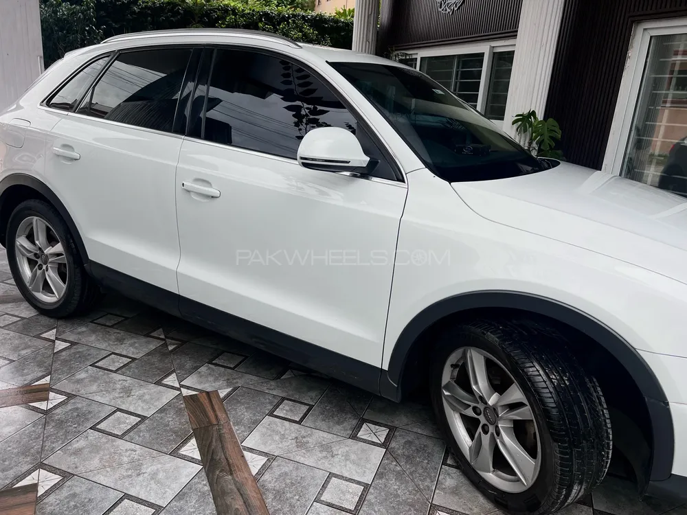 Audi Q3 2017 for sale in Islamabad