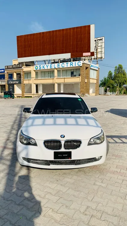 BMW 5 Series 2003 for sale in Peshawar