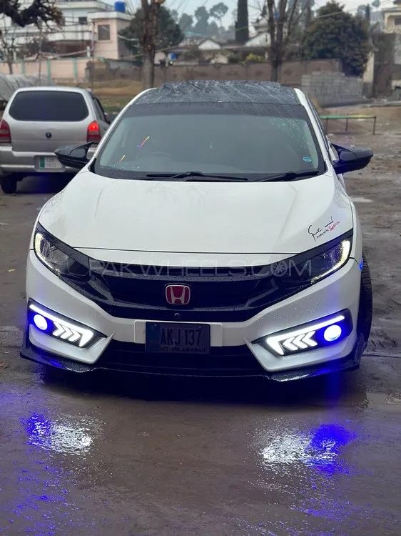 Honda Civic 2018 for Sale in Kotli Ak Image-1